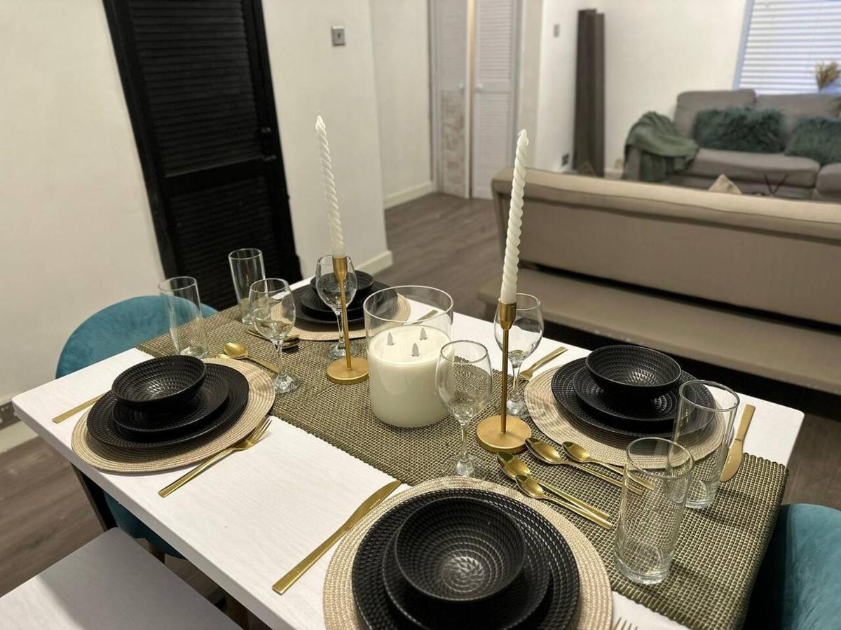Amazing 2 Bedrooms House Bridgend  Kültér fotó